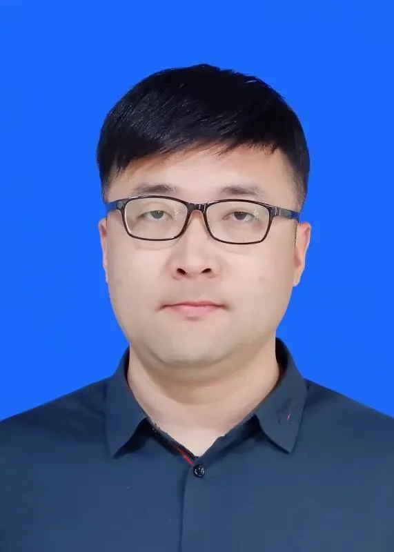 党袁虎